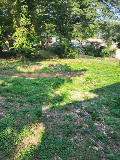 1047 Westmoor Drive NW Atlanta GA 30314