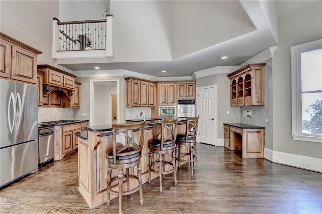10125 Brixton Place, Suwanee, Georgia image 12