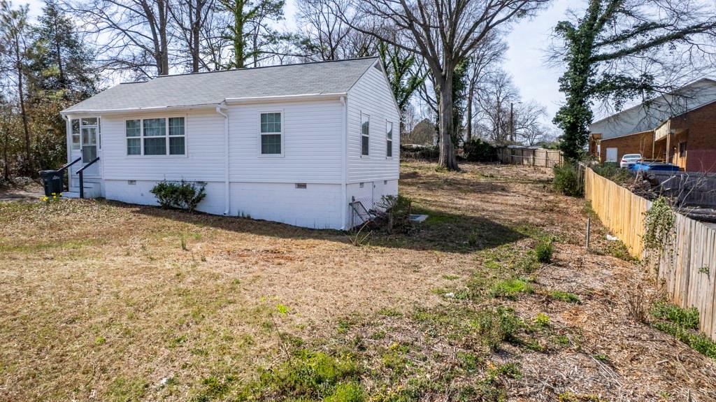 122 Goldie Drive SE