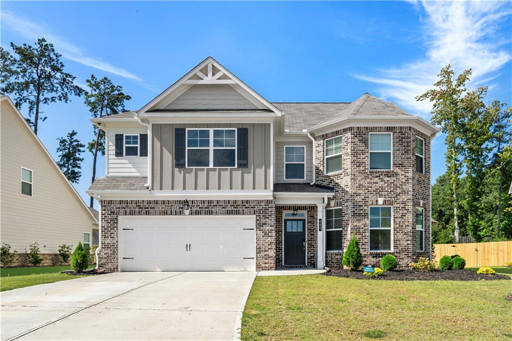 662 Eagles Nest Circle