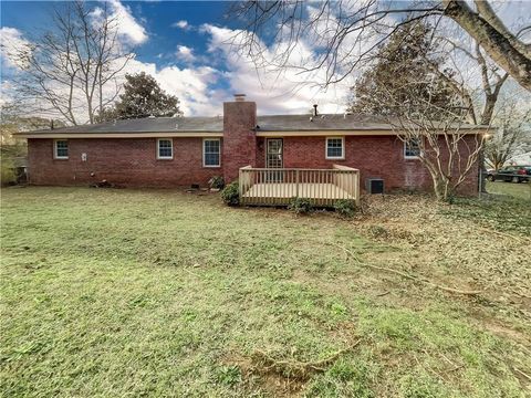 A home in Douglasville