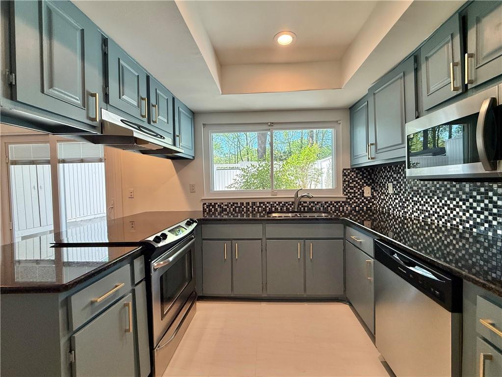 7344 Cardigan Circle