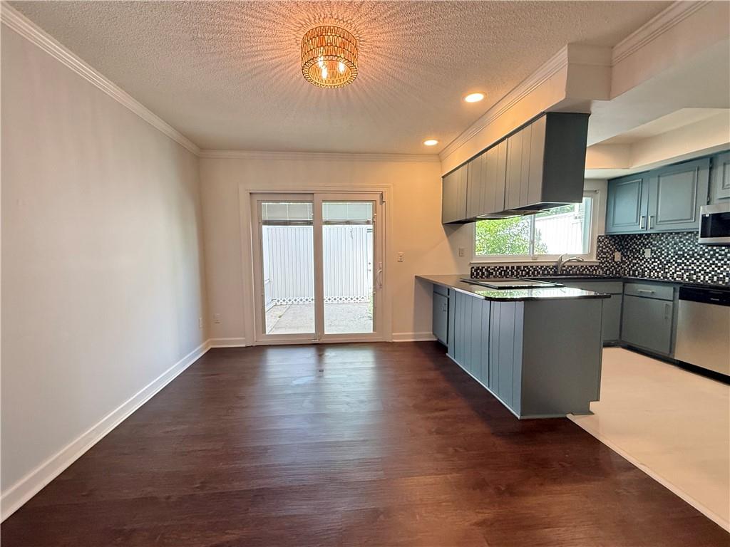 7344 Cardigan Circle