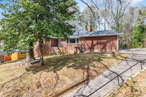 2763 Baker Ridge Drive NW Atlanta GA 30318