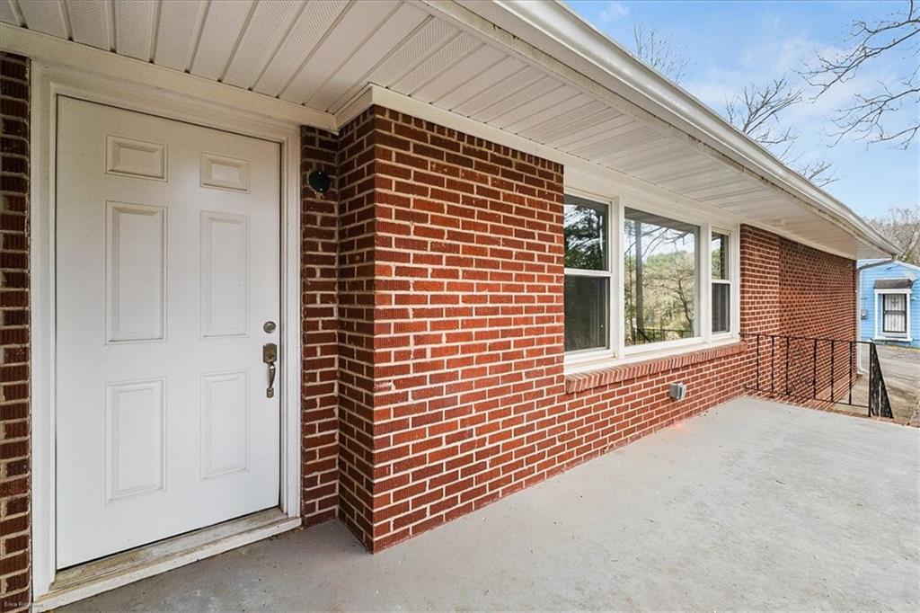 2763 Baker Ridge Drive NW