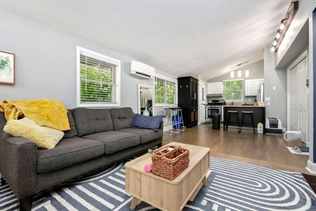 677 Holmes Street NW