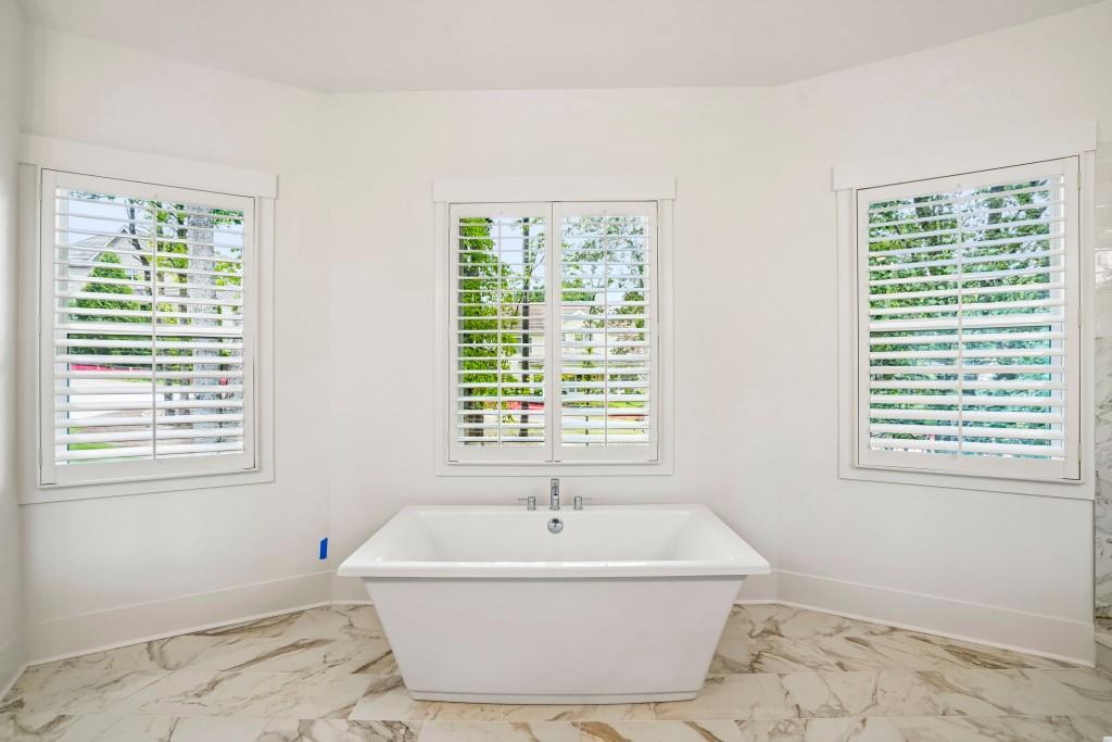 Cumming, Georgia, 30041, United States, 4 Bedrooms Bedrooms, ,5 BathroomsBathrooms,Residential,Active,2020512