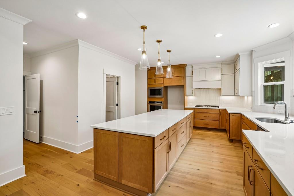 Cumming, Georgia, 30041, United States, 4 Bedrooms Bedrooms, ,5 BathroomsBathrooms,Residential,Active,2020512