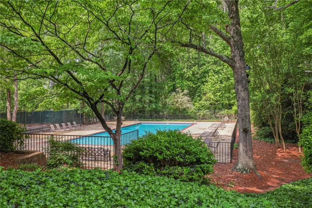 2117 Bucktrout Place, Dunwoody, Georgia image 23