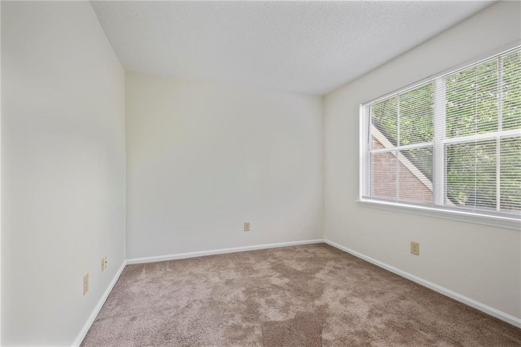 2117 Bucktrout Place, Dunwoody, Georgia image 17