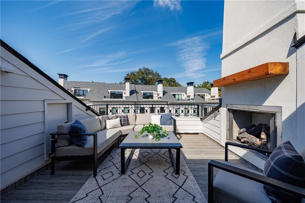 Photo of 645 Mayfair Court #15, Alpharetta, GA 30009 (MLS # 7704402)