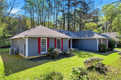 Homes For Sale - 2065 Arbor Forest Drive<br/> Marietta, GA 30064
