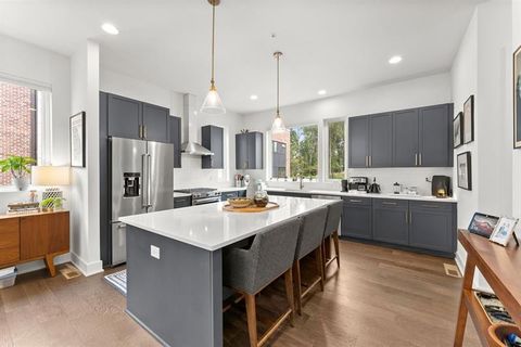 Photo of 1256 Chelsea Circle NW, Atlanta, GA 30318 (MLS # 7709815)