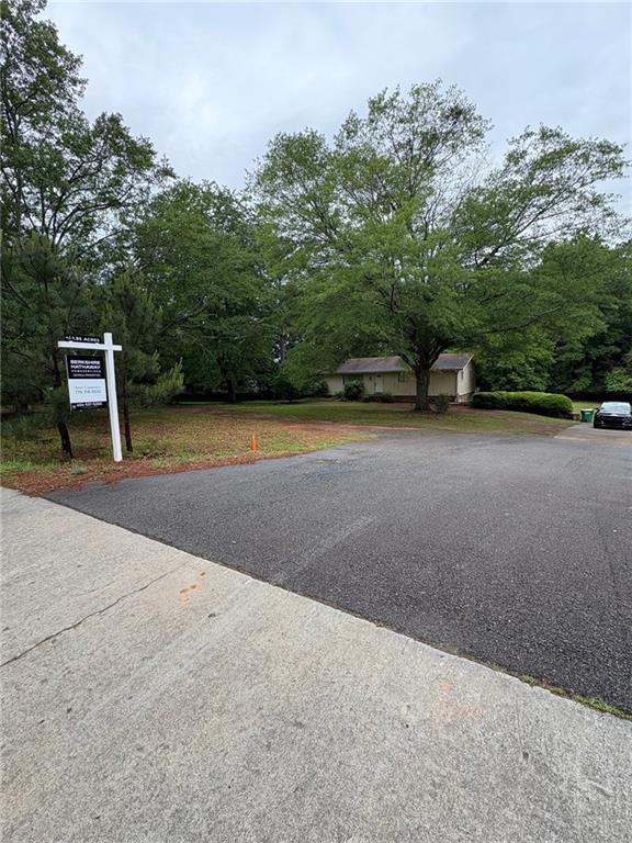 4897 Lou Ivy Road, Peachtree Corners, Georgia image 4