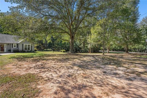 A home in Douglasville