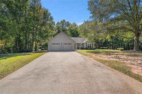 A home in Douglasville