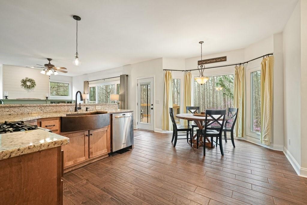 616 Redwood Lane, Canton, Georgia image 32