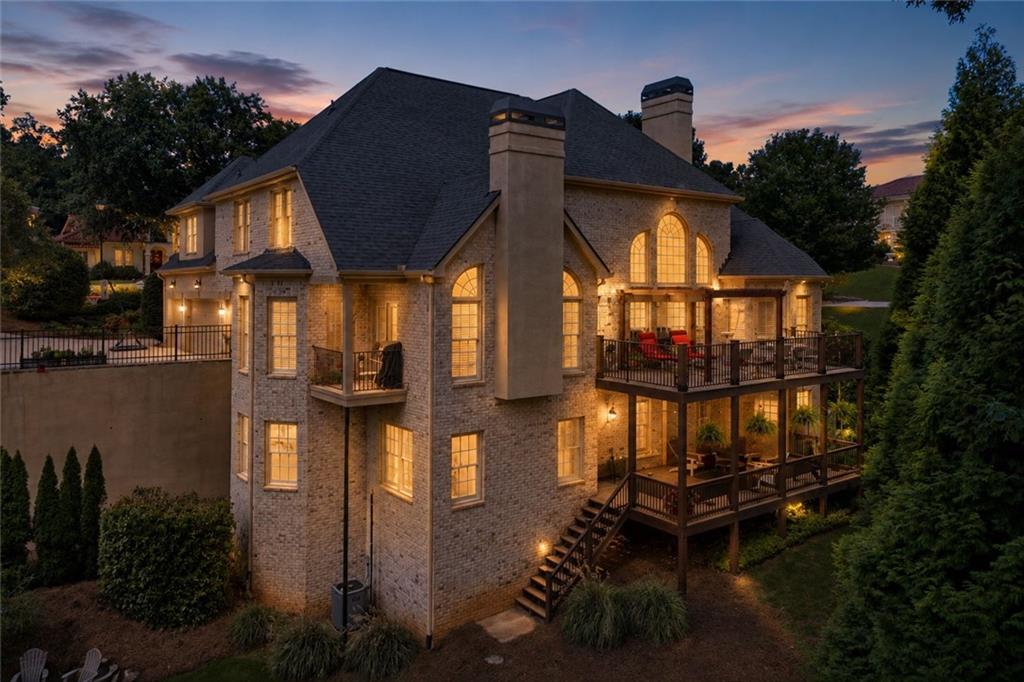 5359 Point South Drive