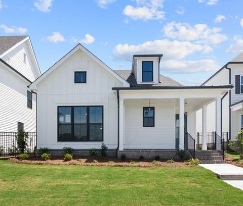 528 Pearl Street Cumming GA 30519