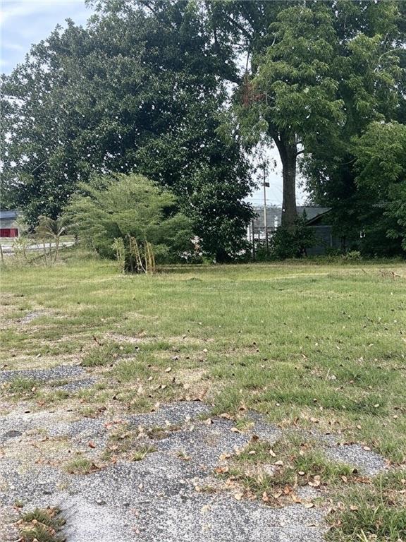 10235 Veterans Memorial Highway