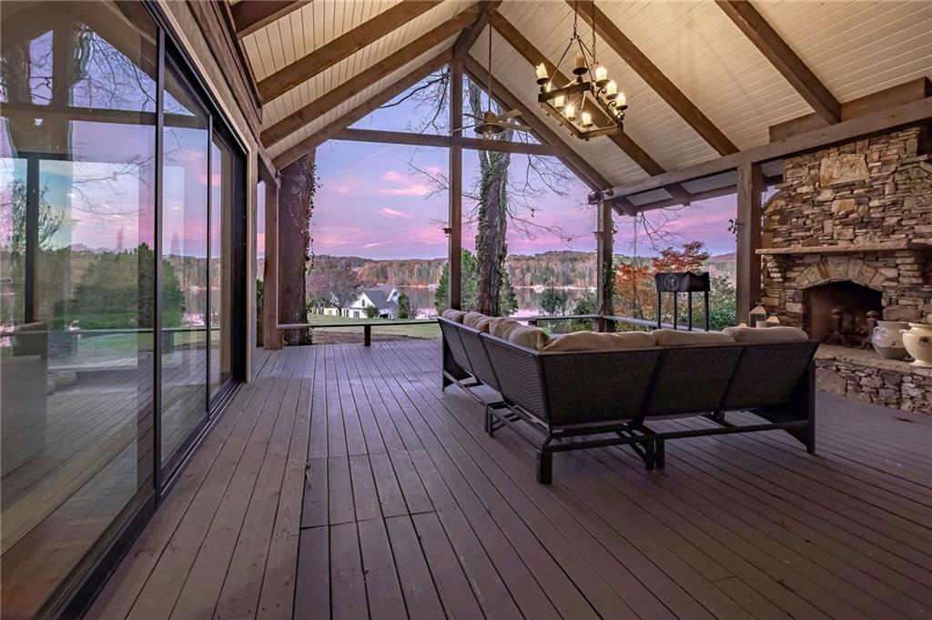 4252 Tall Hickory Trail