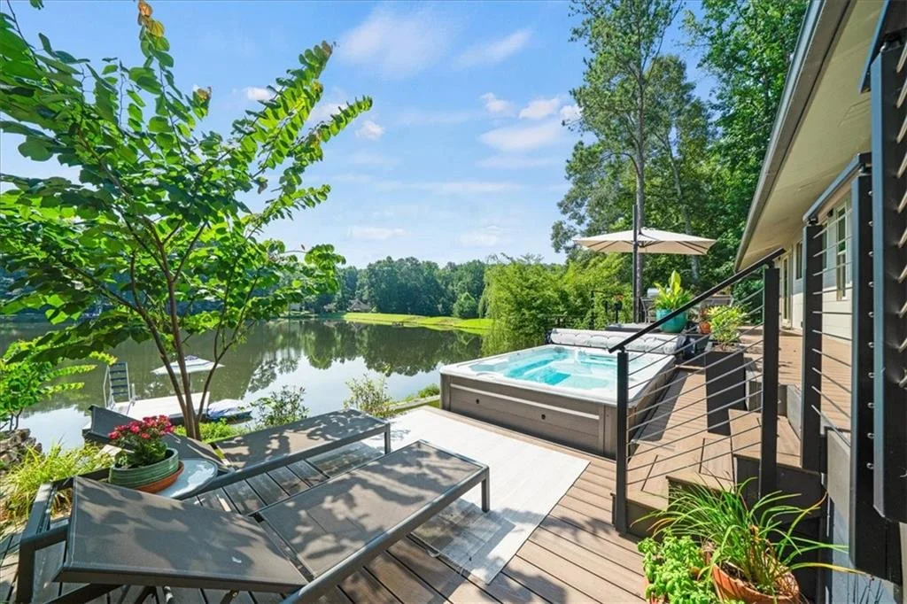 1085 Lake Charles Drive