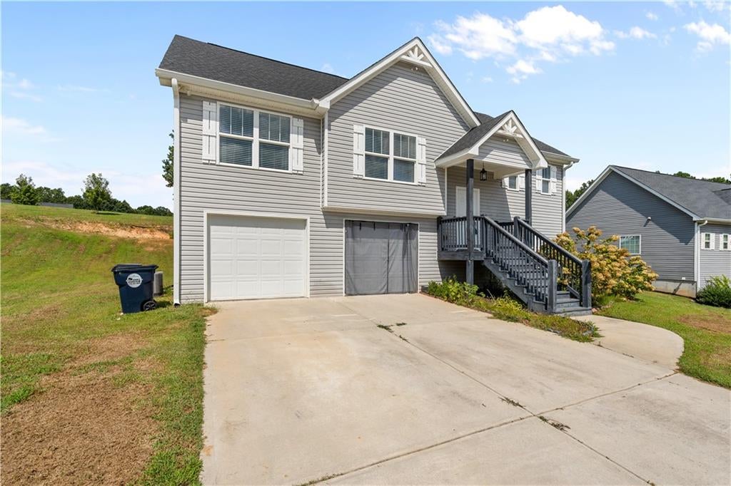 154 Grizzly Trail