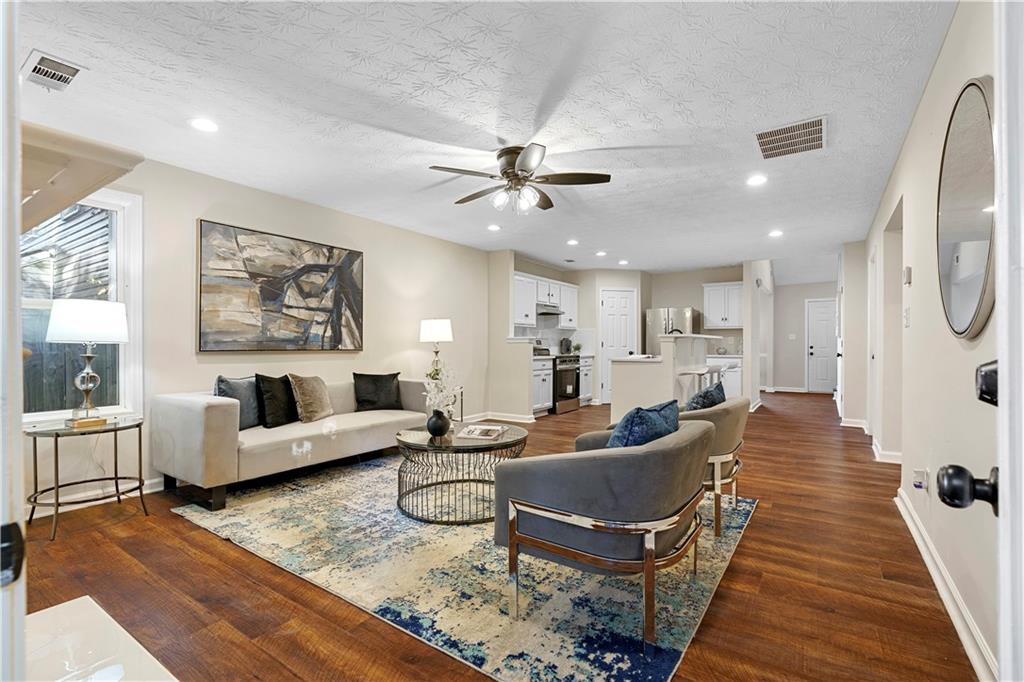 1522 Alcovy Falls Drive