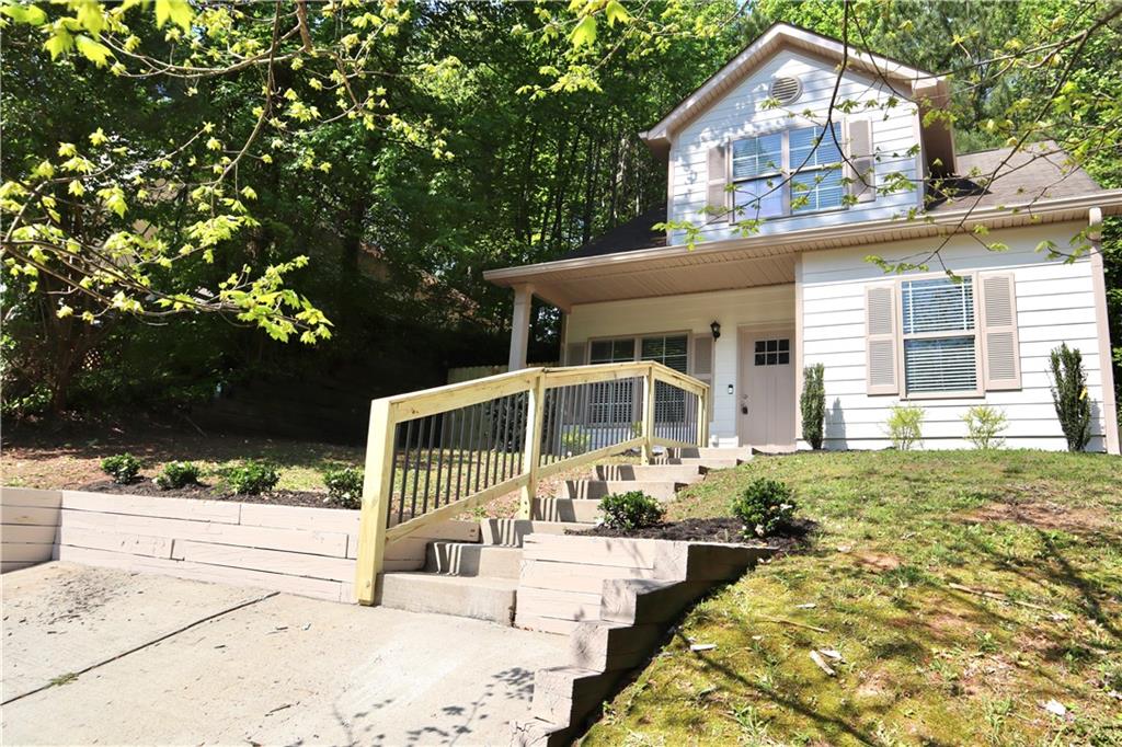 70 Gardenia Drive NW