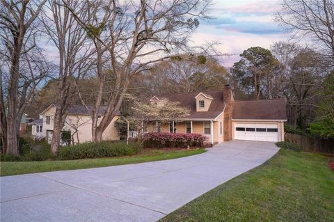 4354 Riverside Drive SW Lilburn GA 30047