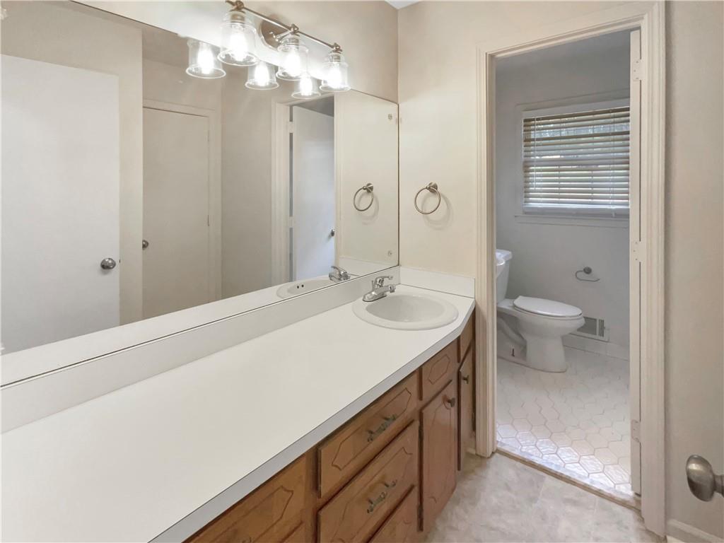 2159 Pinehurst Road, Snellville, Georgia image 12