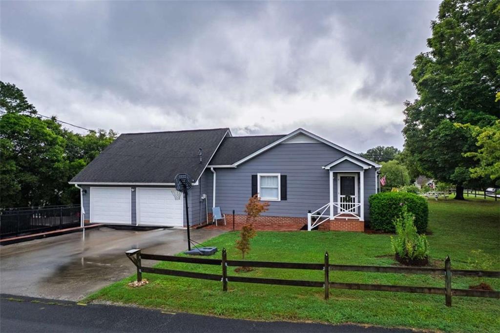 16 Bittings Avenue