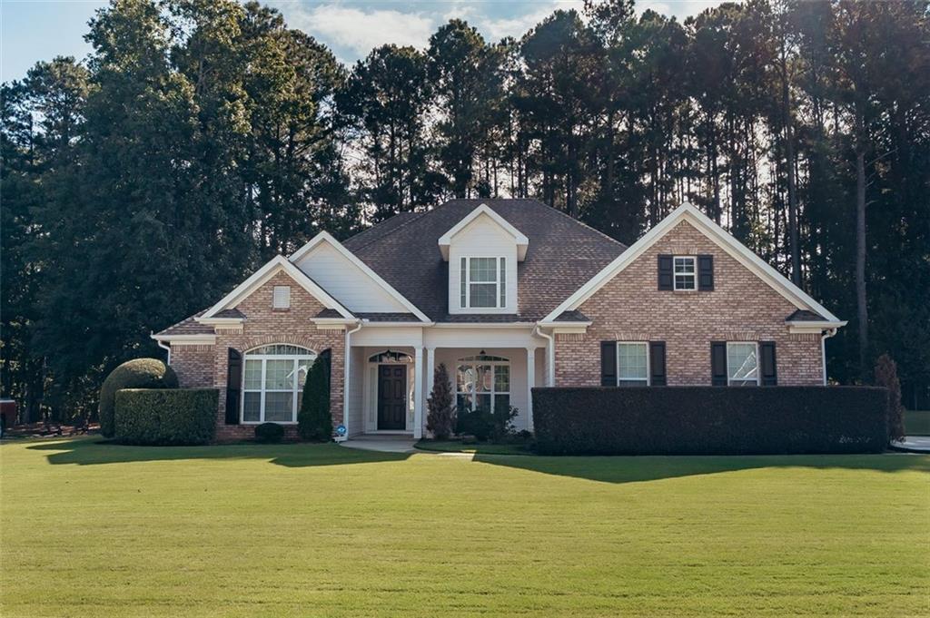 You'll love living here! This wonderful 5 bedroom, 4 bath ranch home is located on one of the largest lots in Sheffield Estates. The main level features a large family room with fireplace, formal dining room, kitchen and breakfast area, 4 bedrooms, 3 full baths, and a laundry room with custom cabinetry. The second floor includes a bedroom and full bath. This home is conveniently and centrally located in Fayetteville, and it's just minutes away from shopping, restaurants, grocery stores, etc.