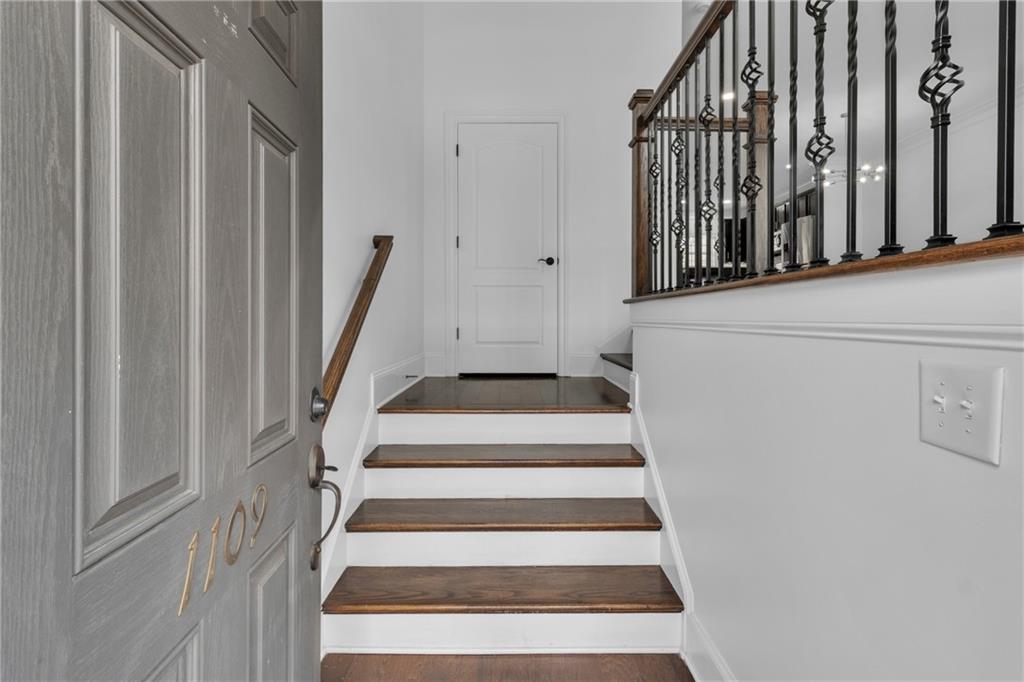 1109 Willow Field Dr