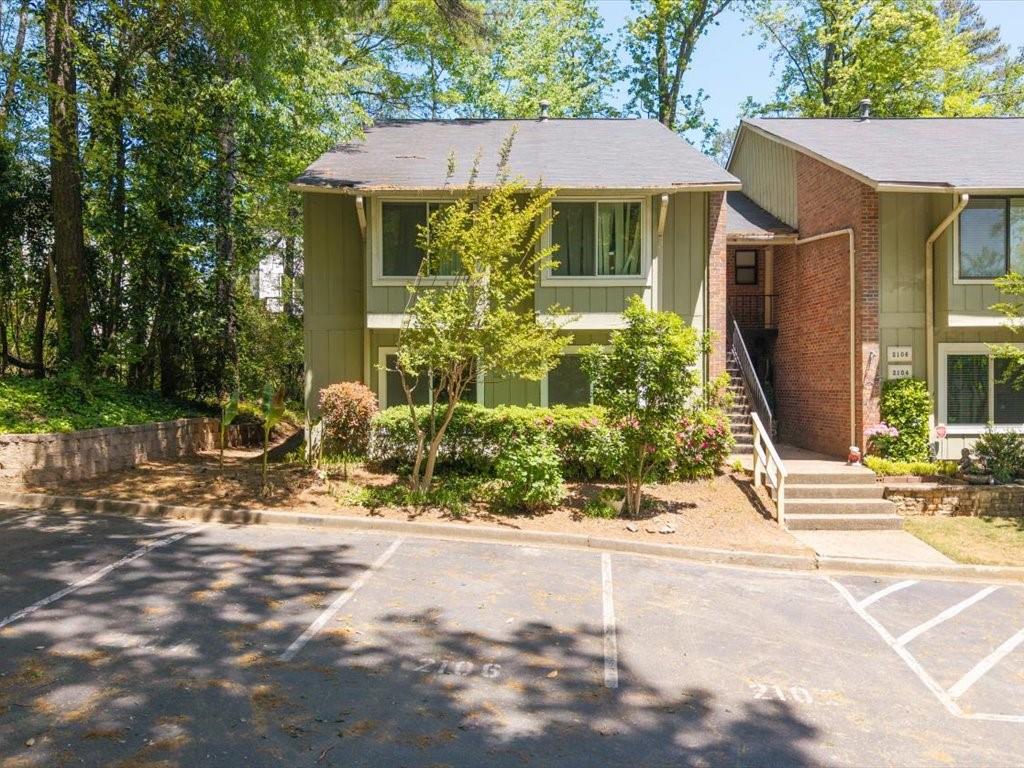 2102 Palmyra Drive, Marietta, Georgia image 1