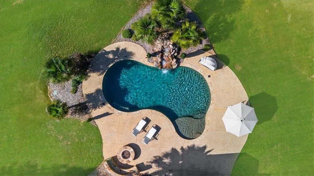 Loganville, Georgia 30052, United States, 5 Bedrooms Bedrooms, ,4 BathroomsBathrooms,Residential,Active,177637