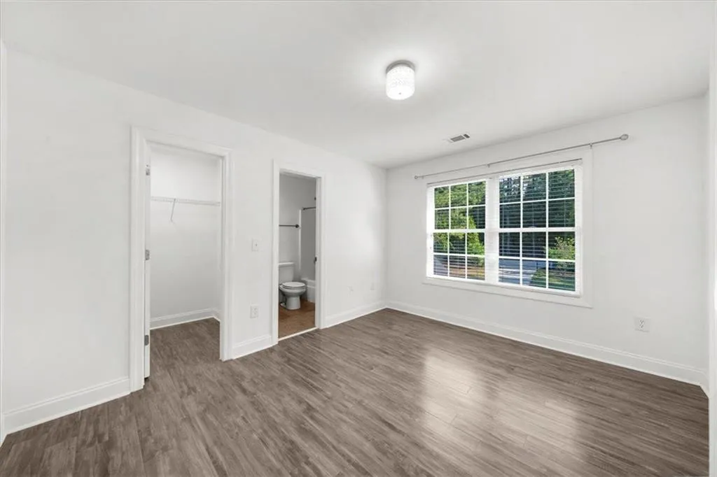 Loganville, Georgia 30052, United States, 5 Bedrooms Bedrooms, ,4 BathroomsBathrooms,Residential,Active,177637