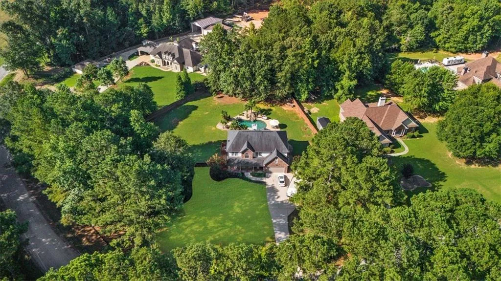 Loganville, Georgia 30052, United States, 5 Bedrooms Bedrooms, ,4 BathroomsBathrooms,Residential,Active,177637