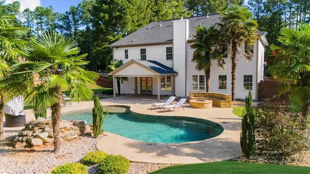 Loganville, Georgia 30052, United States, 5 Bedrooms Bedrooms, ,4 BathroomsBathrooms,Residential,Active,177637