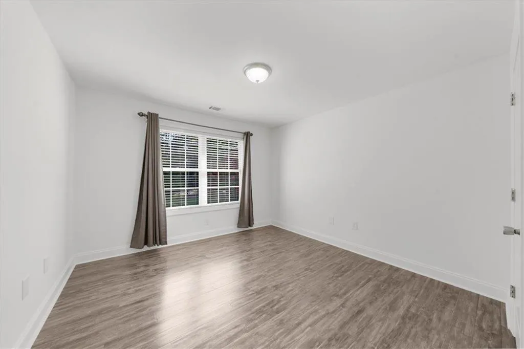 Loganville, Georgia 30052, United States, 5 Bedrooms Bedrooms, ,4 BathroomsBathrooms,Residential,Active,177637