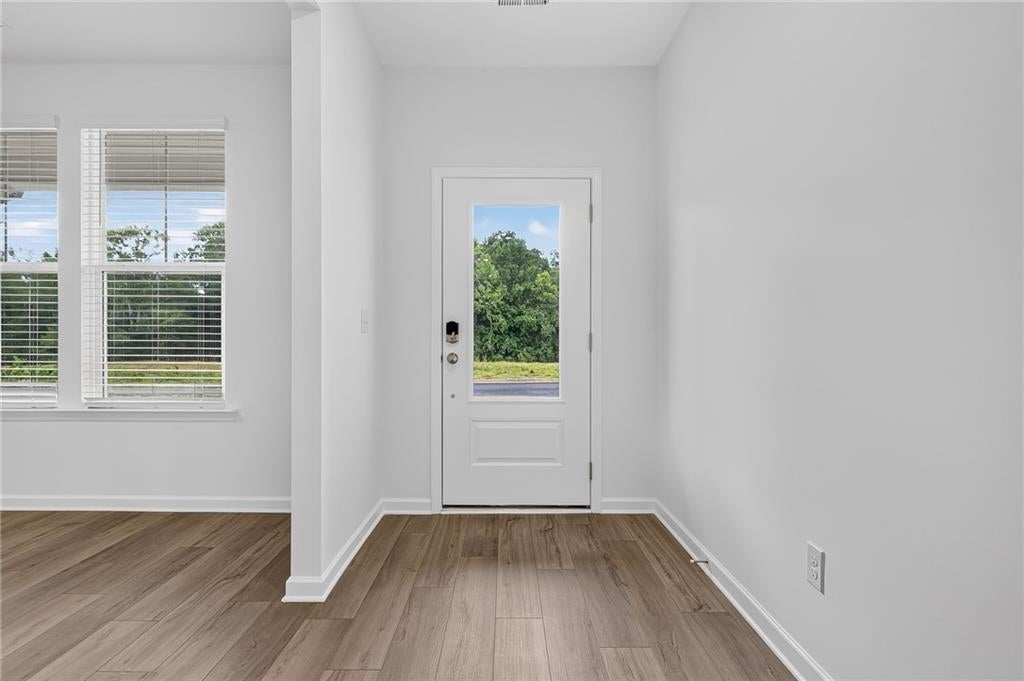 27 Shoal Court