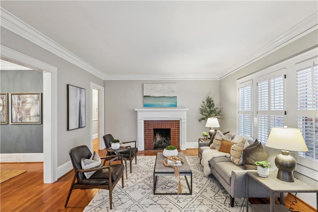 29 Hillside Avenue NE