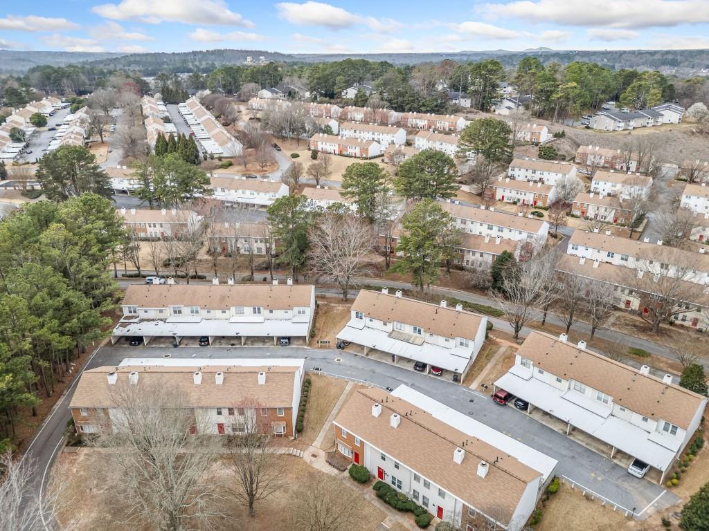 407 Paper Mill Landing, Roswell, Georgia image 32