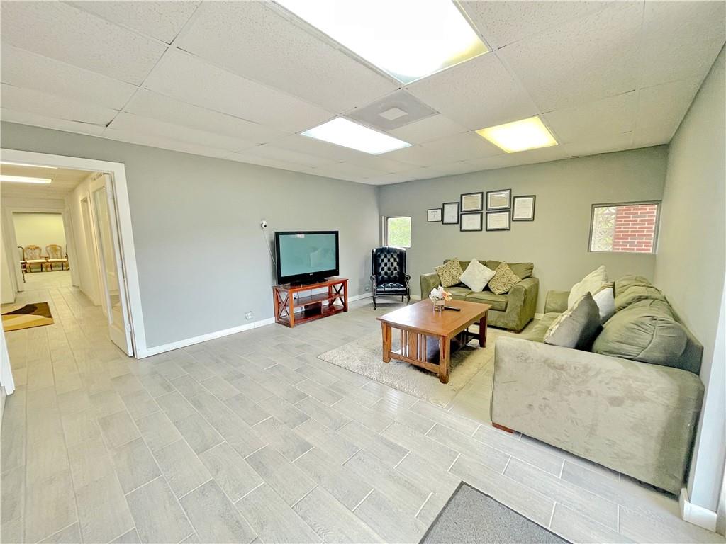 156 Pleasant Valley Road