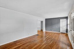 1667 Dresden Drive NE