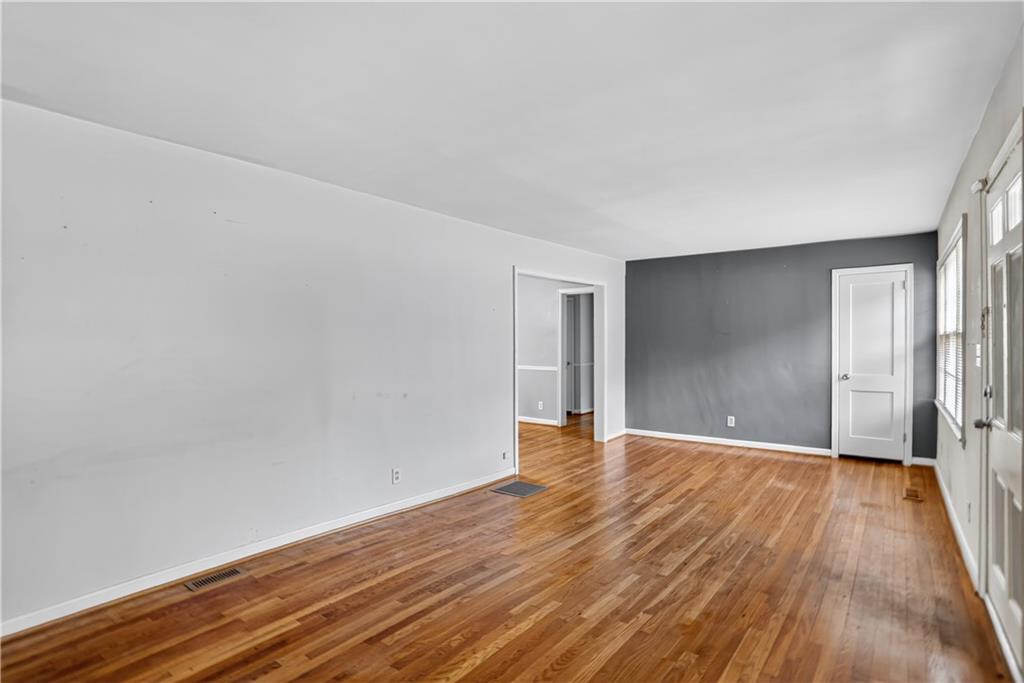 1667 Dresden Drive NE