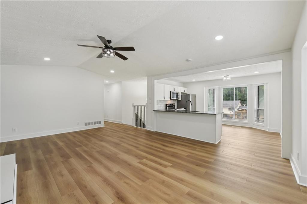 1824 Danielle Place