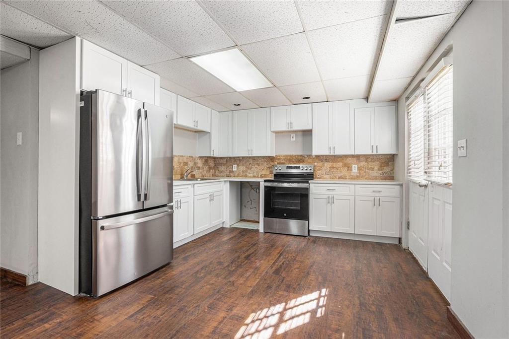 BROOK FOREST - Residential