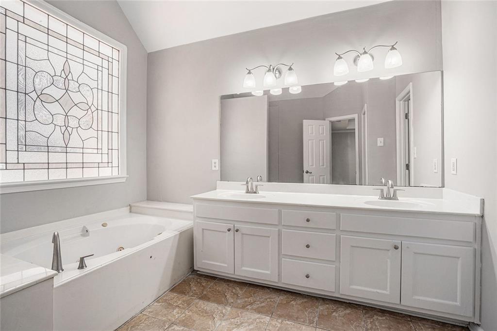 BROOK FOREST - Residential