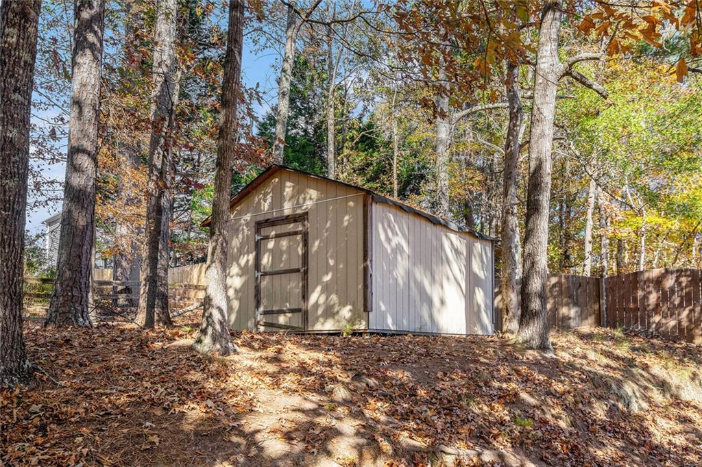 BROOK FOREST - Residential